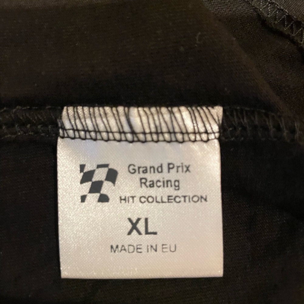 BMW Blouse, no tag, but new. - Picture 5 of 5